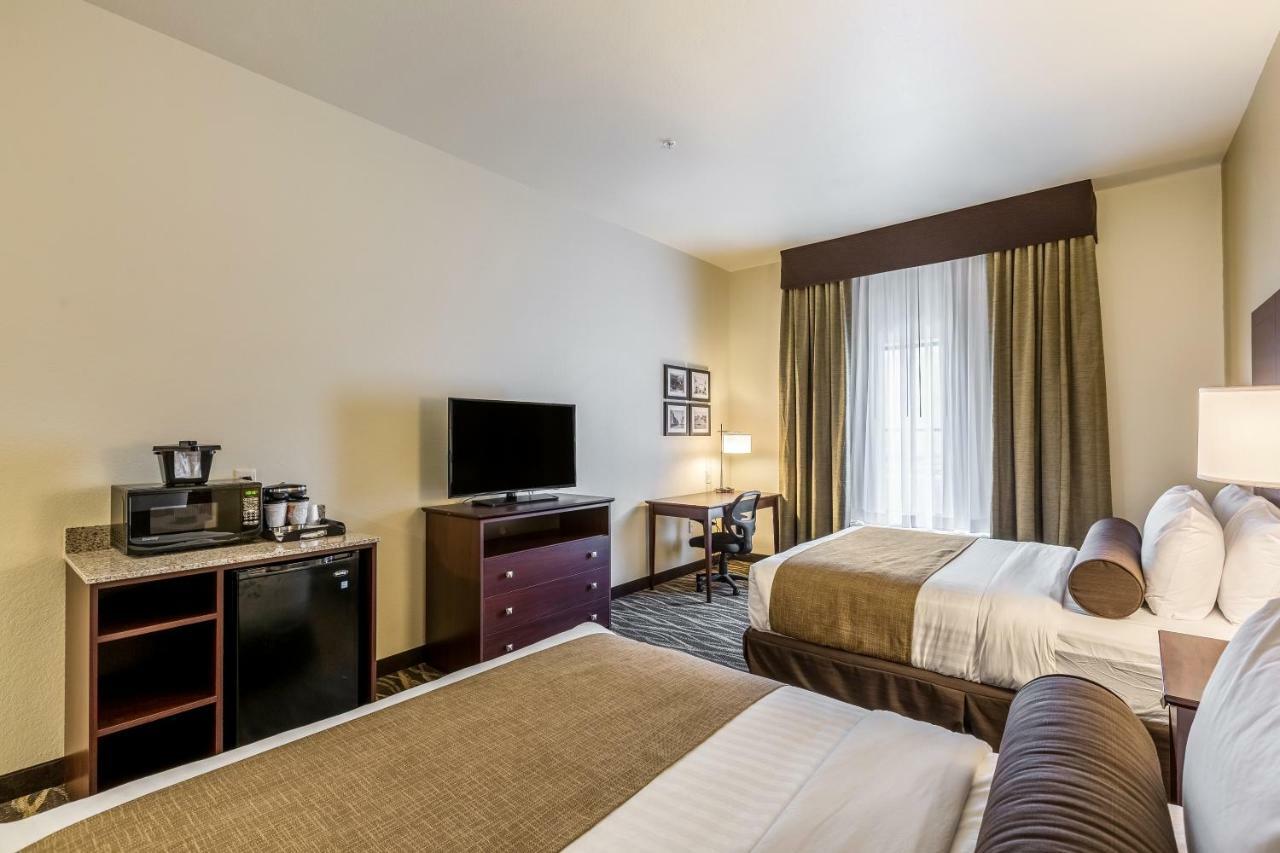 Cobblestone Hotel & Suites - Stevens Point Ngoại thất bức ảnh